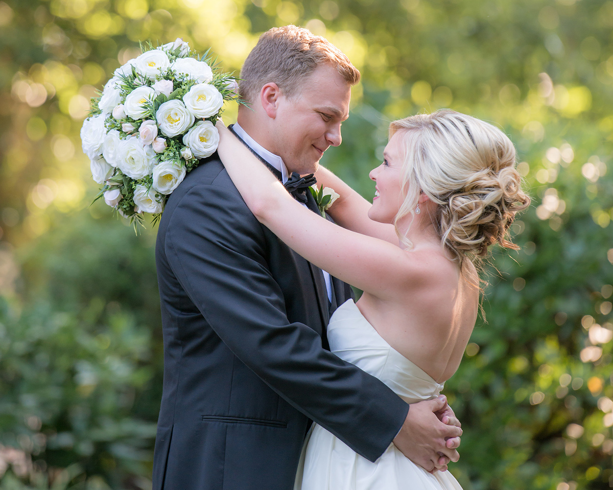 Julie Anne Luxury Wedding photographer in Orlando, Tampa, Atlanta, Charleston, Flint Hill Venue